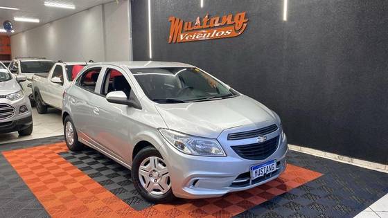 CHEVROLET ONIX 1.0 MPFI JOY 8V FLEX 4P MANUAL CHEVROLET ONIX 1.0 MPFI JOY 8V FLEX 4P MANUAL